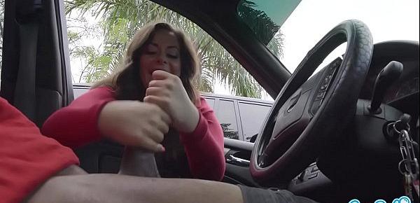  Dick Flash! Cute Teen Gives Me Hand Job in Public Parking Lot after She Sees My Big Black Cock